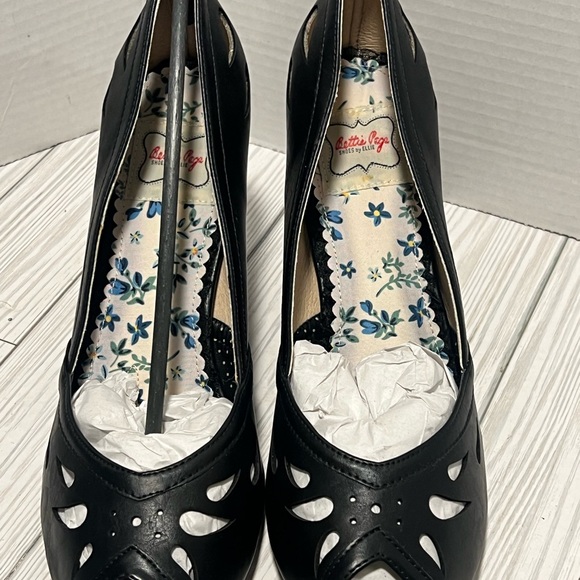 Bettie page shoes by Ellie black heels size 11 new - Picture 2 of 9
